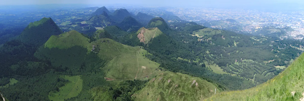 image-entreprise-borne-de-recharge-puy-de-dome.webp Image Entreprise borne de recharge Puy-de-Dôme