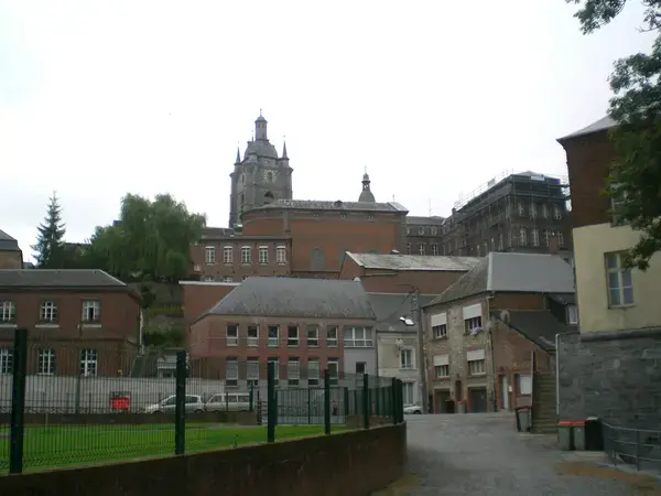 Borne de Recharge Maison Entreprise borne de recharge Avesnes-sur-Helpe