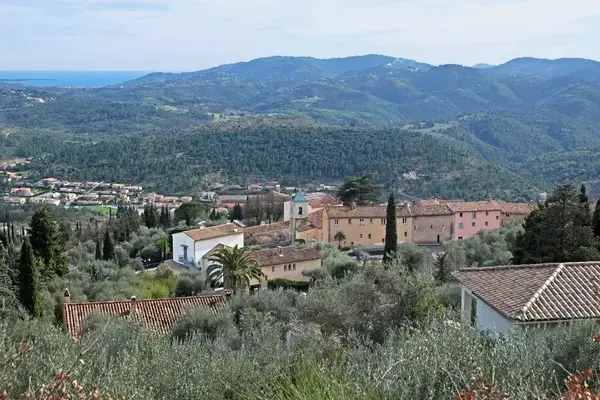 Borne de Recharge Maison Entreprise borne de recharge Le Tignet