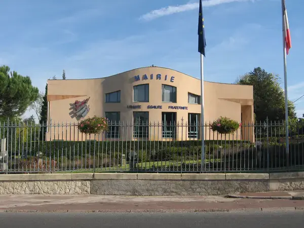 Borne de Recharge Maison Entreprise borne de recharge Léognan