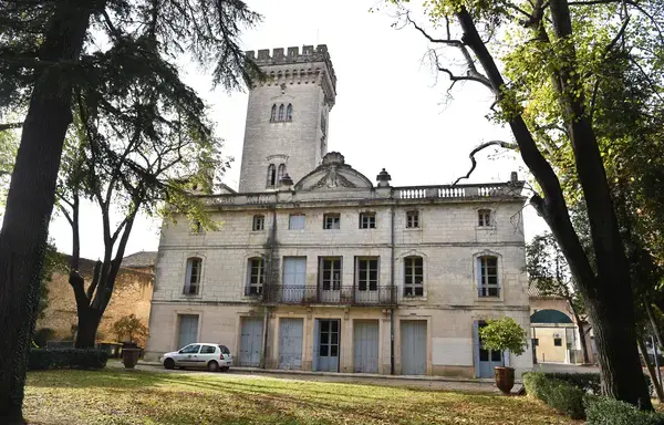 Borne de Recharge Maison Entreprise borne de recharge Lunel-Viel