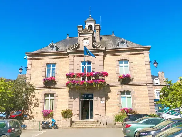 Borne de Recharge Maison Entreprise borne de recharge Plancoët