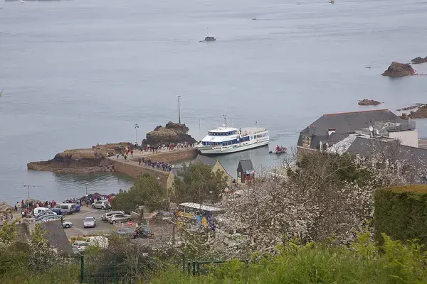 Borne de Recharge Maison Entreprise borne de recharge Ploubazlanec