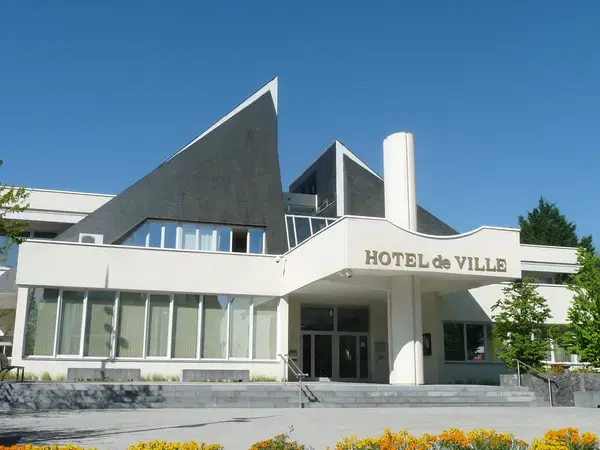 Borne de Recharge Maison Entreprise borne de recharge Saint-Doulchard