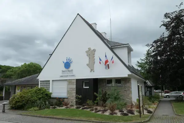 Borne de Recharge Maison Entreprise borne de recharge Saint-Nolff