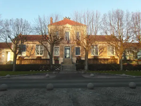 Borne de Recharge Maison Entreprise borne de recharge Santeny